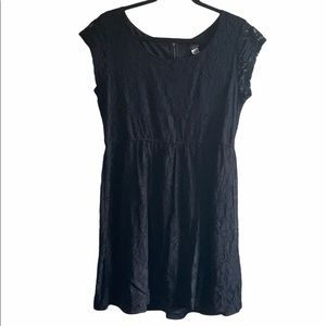 Black Lace Short Sleeve Dress
